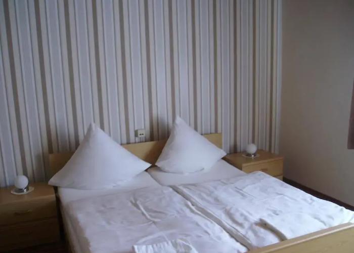 Landgasthaus Hubertusklause