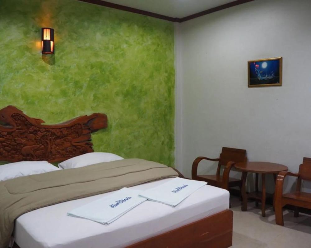 фото Country Inn 304