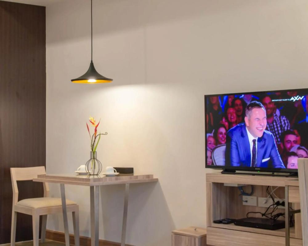 фото The Canal 304