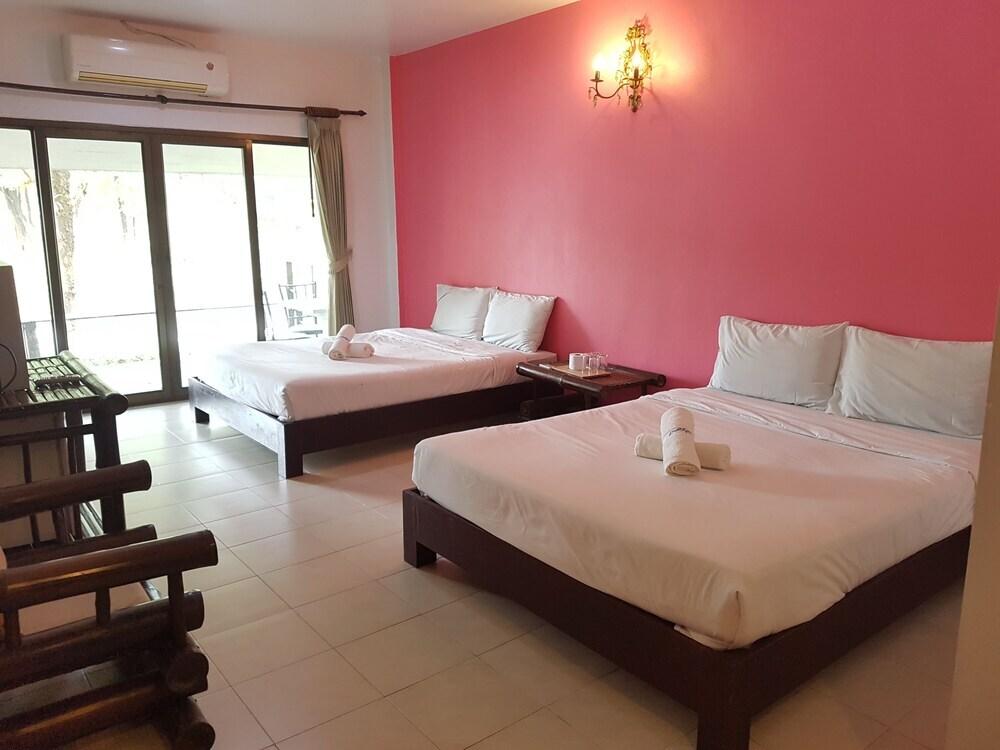 фото Saksupha Resort