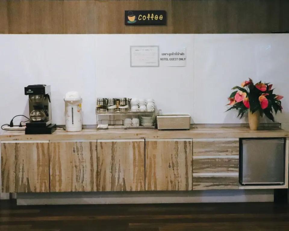 фото Eastpana Executive Residence 304 Prachinburi