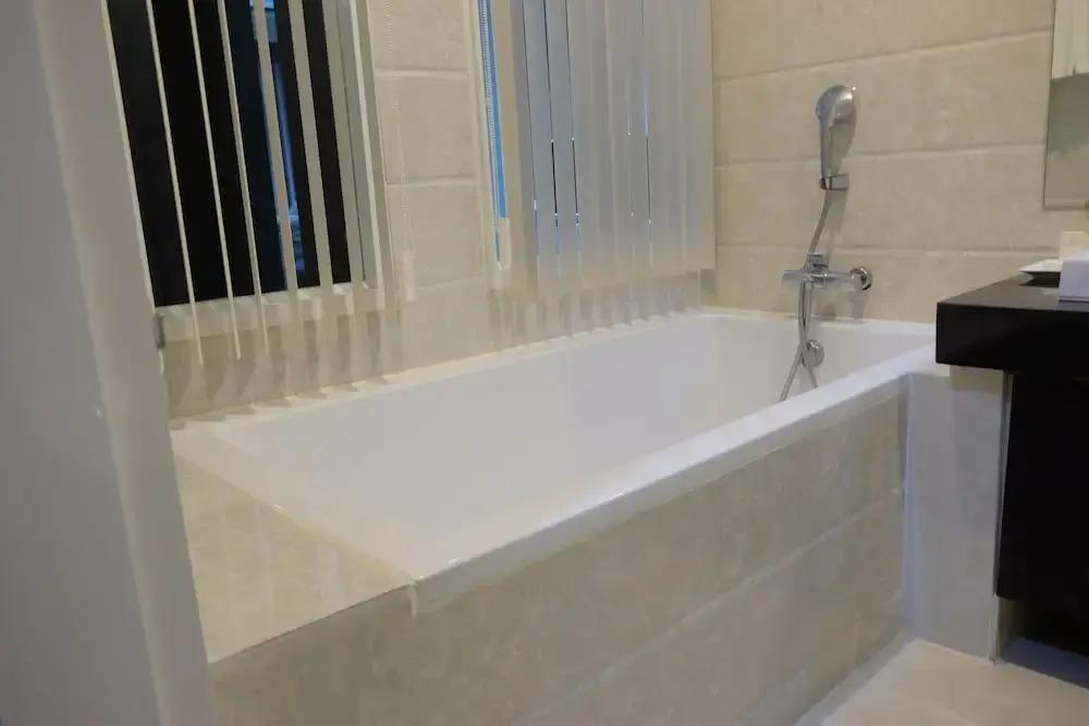 фото Eastpana Executive Residence 304 Prachinburi