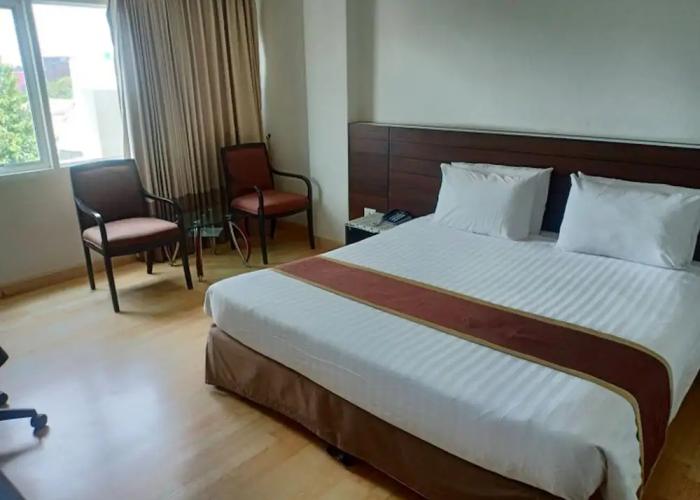 V Verve Service Apartment Hotel