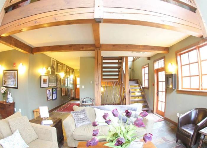 Copper Horse Lodge