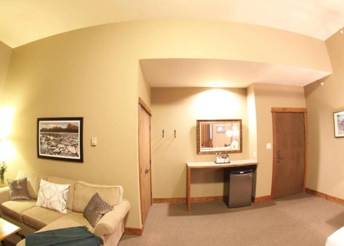 Copper Horse Lodge