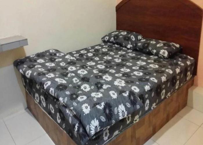 Clover Hotel