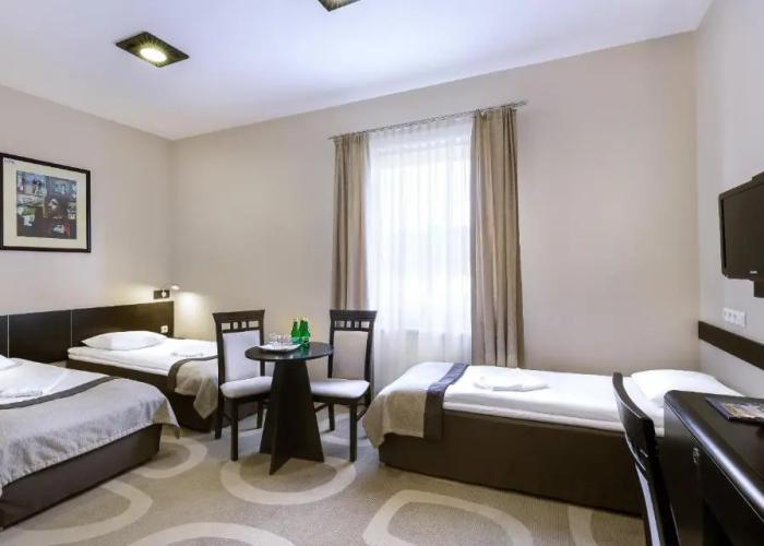 Hotel Picaro Stok