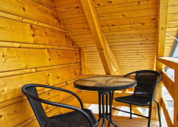 Pet-friendly Lakeside Cottage