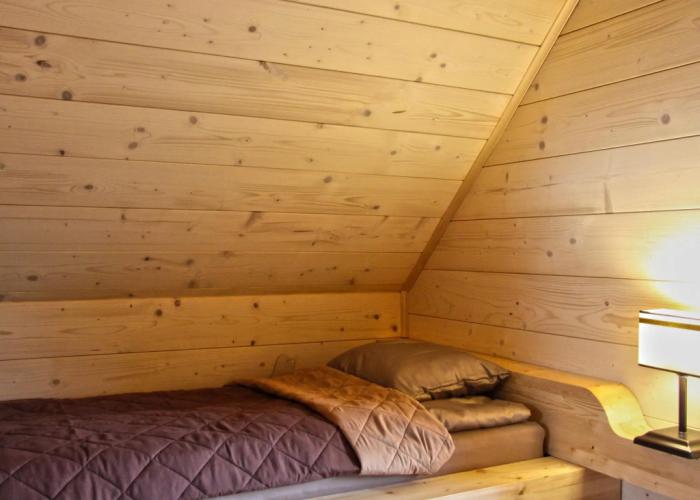 Pet-friendly Lakeside Cottage