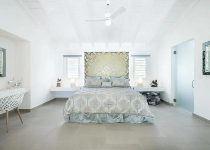 La Perla Bianca - 1 BR Beachfront Luxury Villa Offering Utmost Privacy