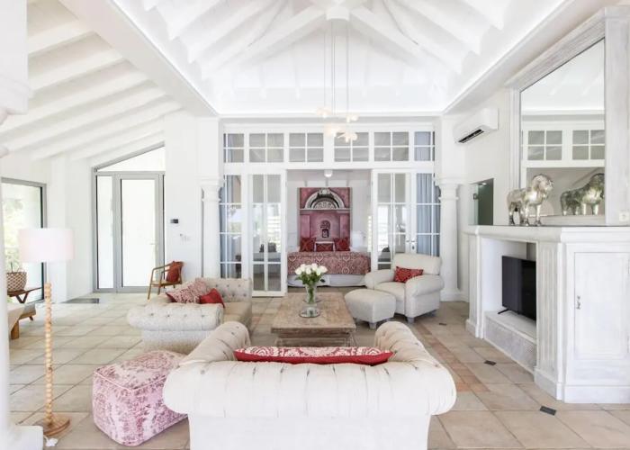 La Perla Classic- 1 BR Beachfront Luxury Villa