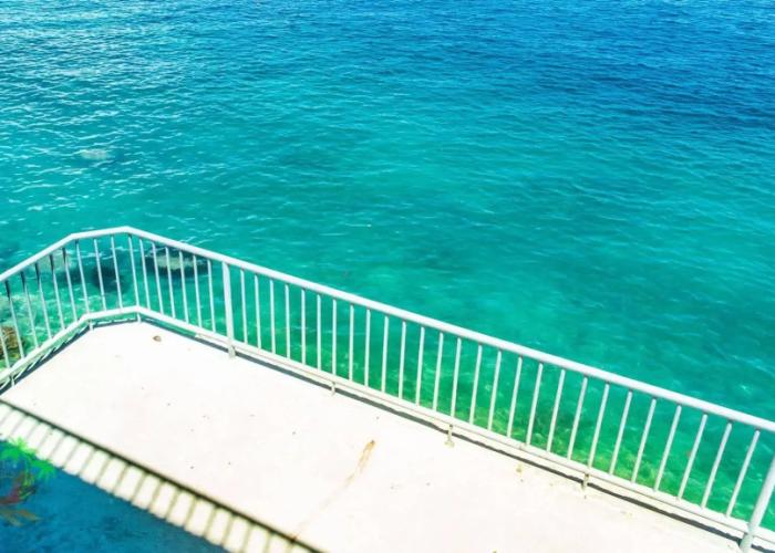 Jaynet Oceanview Resort