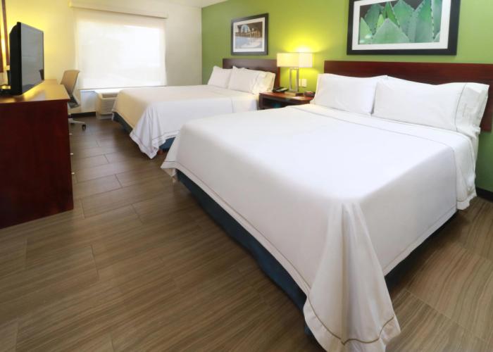 Holiday Inn Express Guadalajara Aeropuerto by IHG