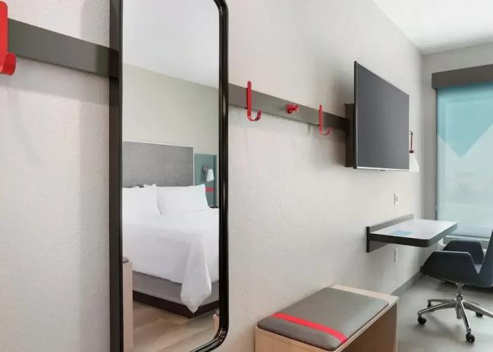 avid hotel Guadalajara Aeropuerto Norte by IHG