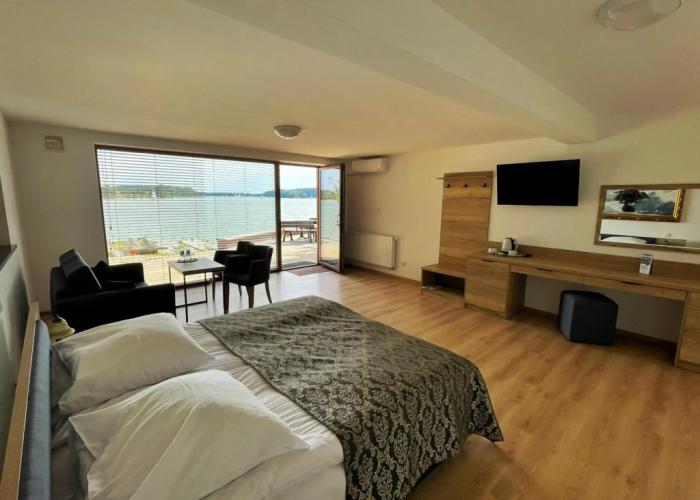 Hotel Robert's Port