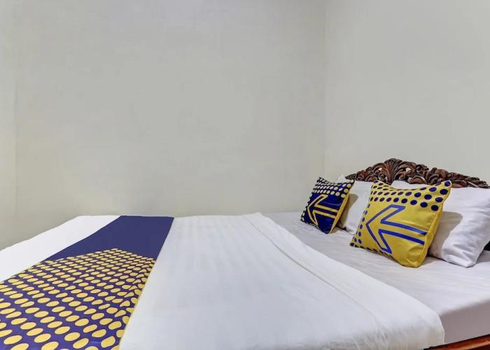 SPOT ON 90744  Alika Homestay