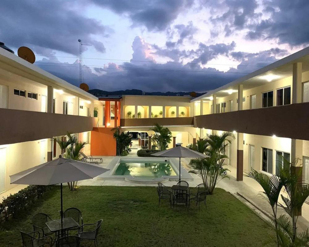 Hotel Vista Verde