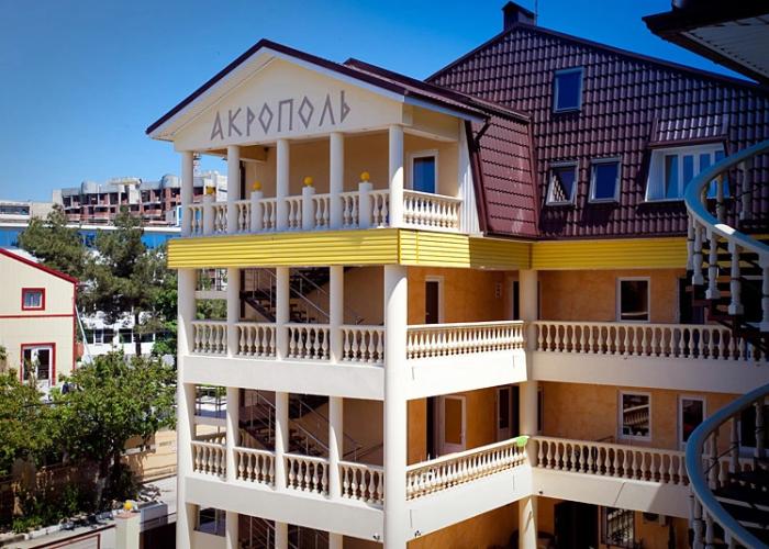 Akropol Hotel