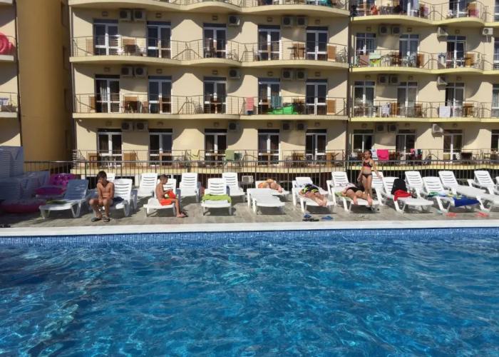 Prometey Hotel