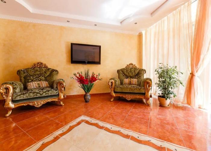 Prometey Hotel