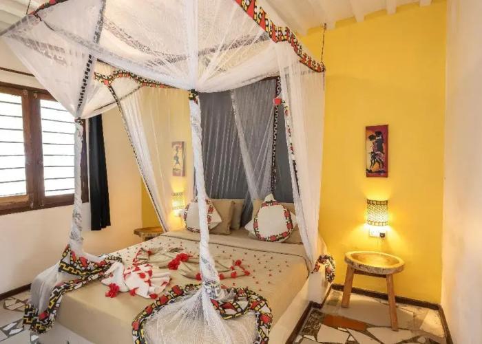 Paradise Beach Resort