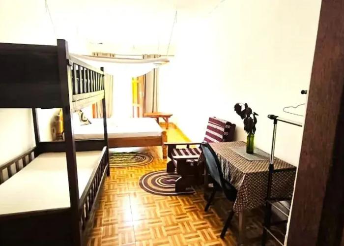 zanzllywood hotel and apartments