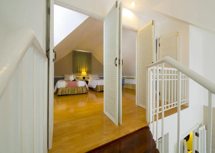 Brookside Valley Resort