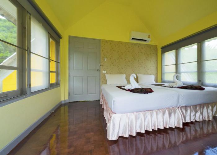 Brookside Valley Resort