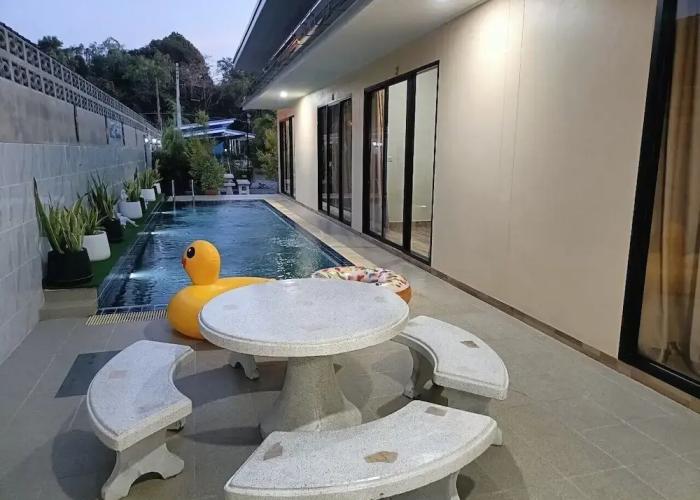 Saendee Pool Villa