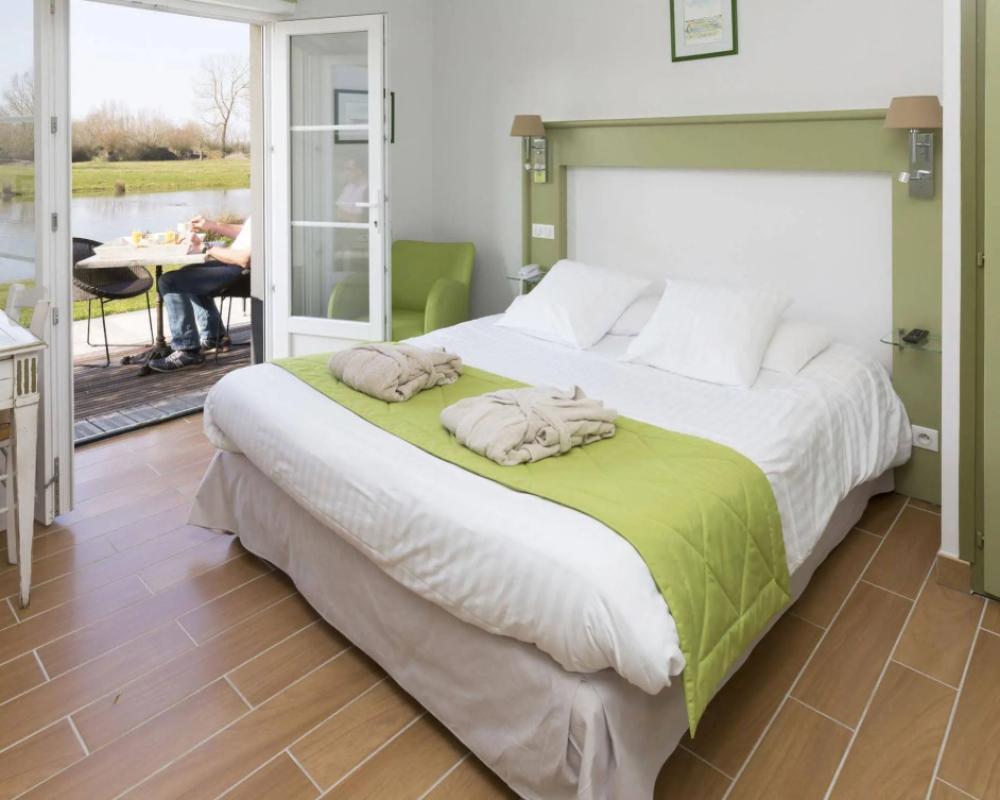 Hôtel Spa & Restaurant Les Saules