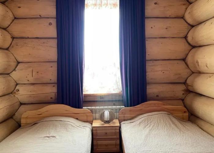 z Sibirskogo Kedra Private House