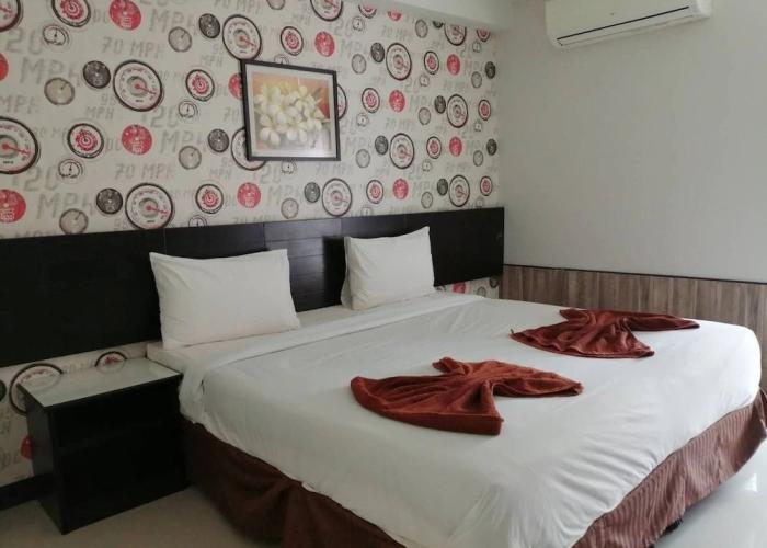Grand Pruksa Siri Apartment