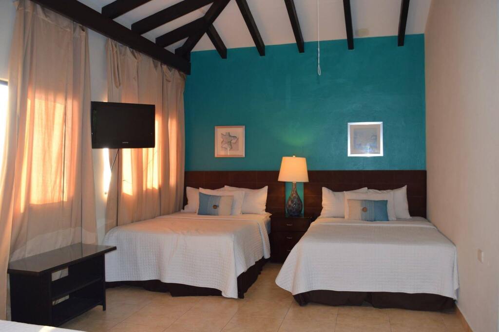 Vista Las Olas Surf Resort