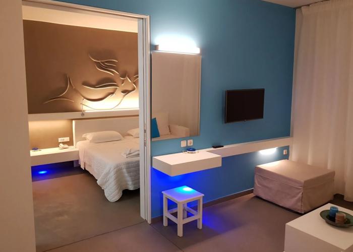 Niriides Hotel