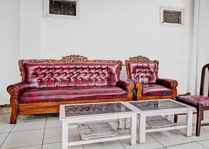 SPOT ON 92791 4 Saudara Hotel