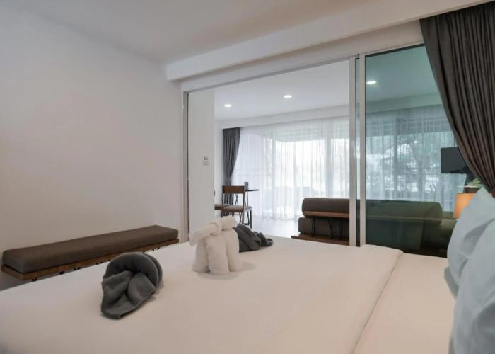 SEAnery Beach Resort