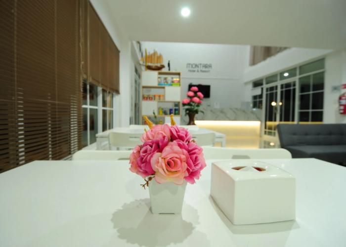 Montara Hotel and Resort Korat