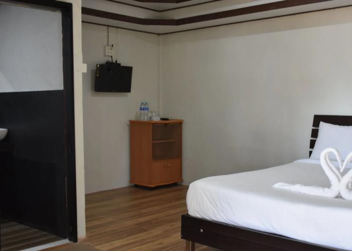 Pak Nam Resort