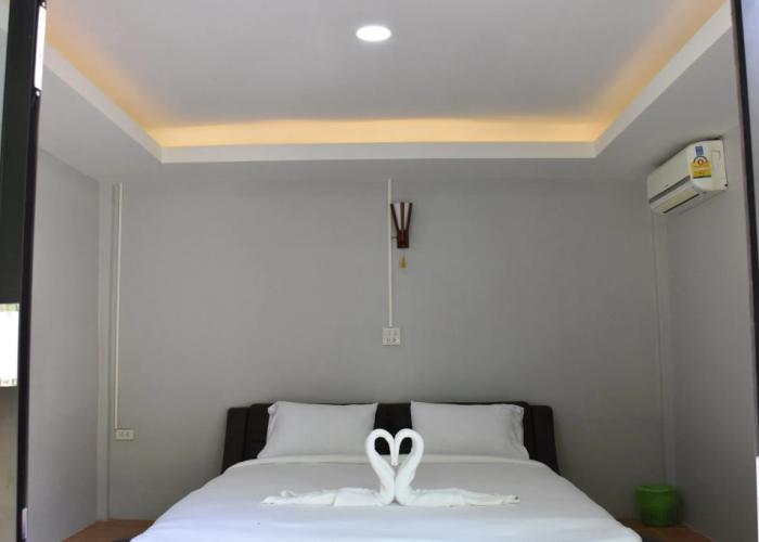 Pak Nam Resort