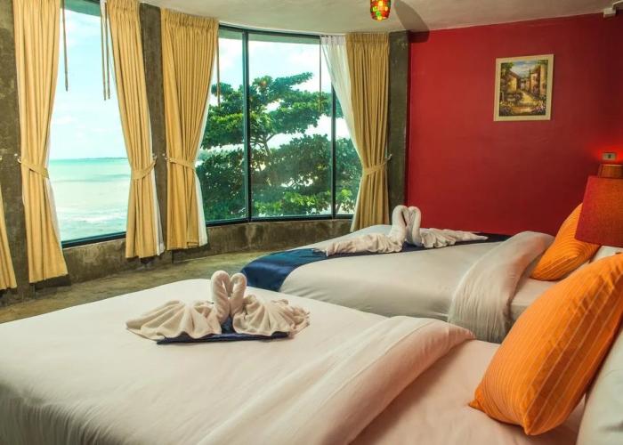 Sea Stone Hotel