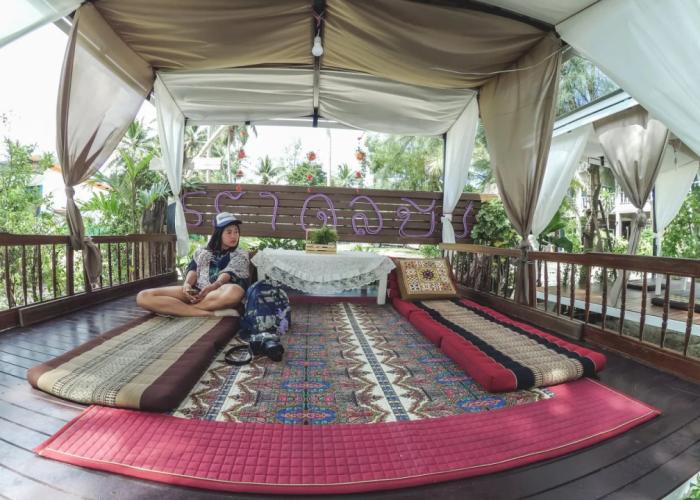 Tharadol Beach Resort