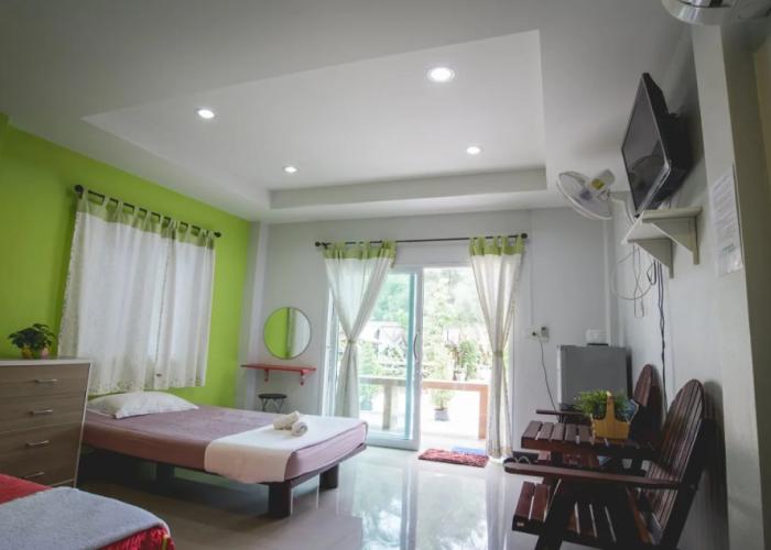 Tharadol Beach Resort