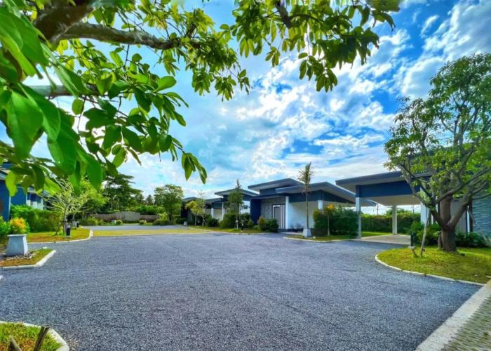 Blue Moon Boutique Resort