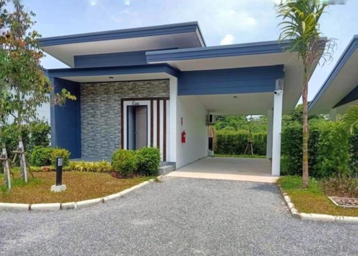 Blue Moon Boutique Resort