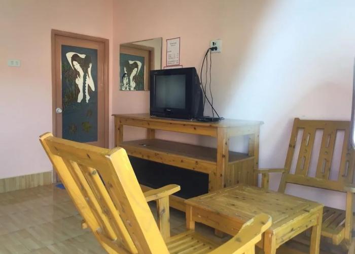 Palm Payom Village Resort