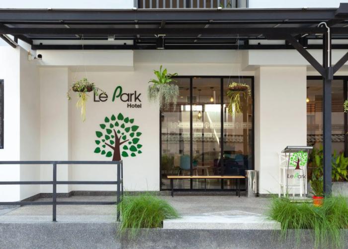 Le Park Hotel