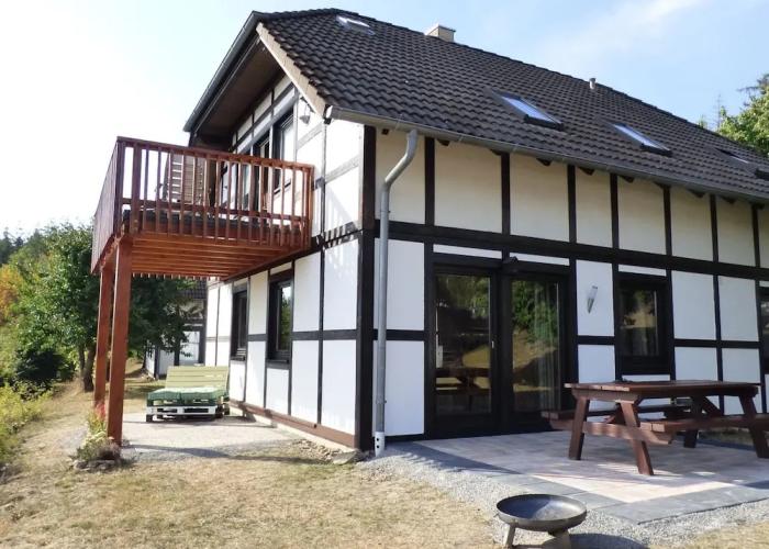 Alluring Apartment near Lake Edersee in Half Timbered House with Terrace