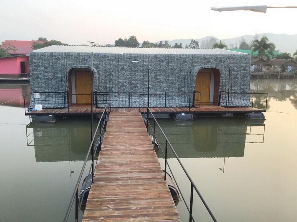 Suannamphukradueng & Resort