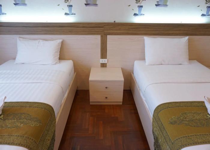 Phuruaboutique Hotel & Saunas