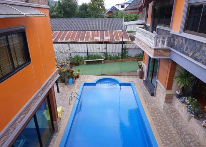 Phuruaboutique Hotel & Saunas